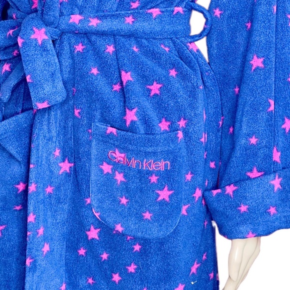Calvin Klein Girls Star Print Soft and Cozy Hooded Robe Size XL 14-16 - Picture 4 of 8